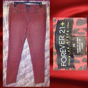 Forever 21+ Dark Red & Black Cheetah Print Skinny Denim Ankle Pants/Jeans Sz 14
